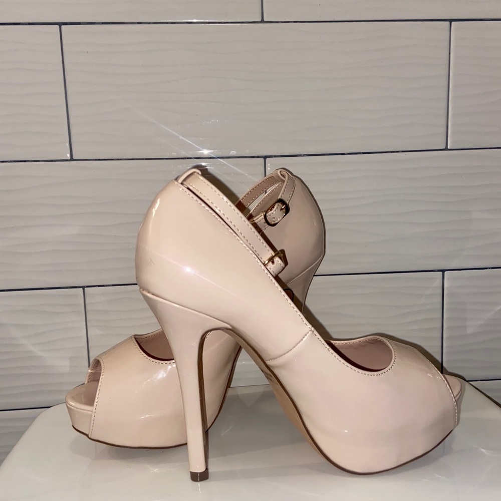 Nude High Heel Plaform Dress Pumps
